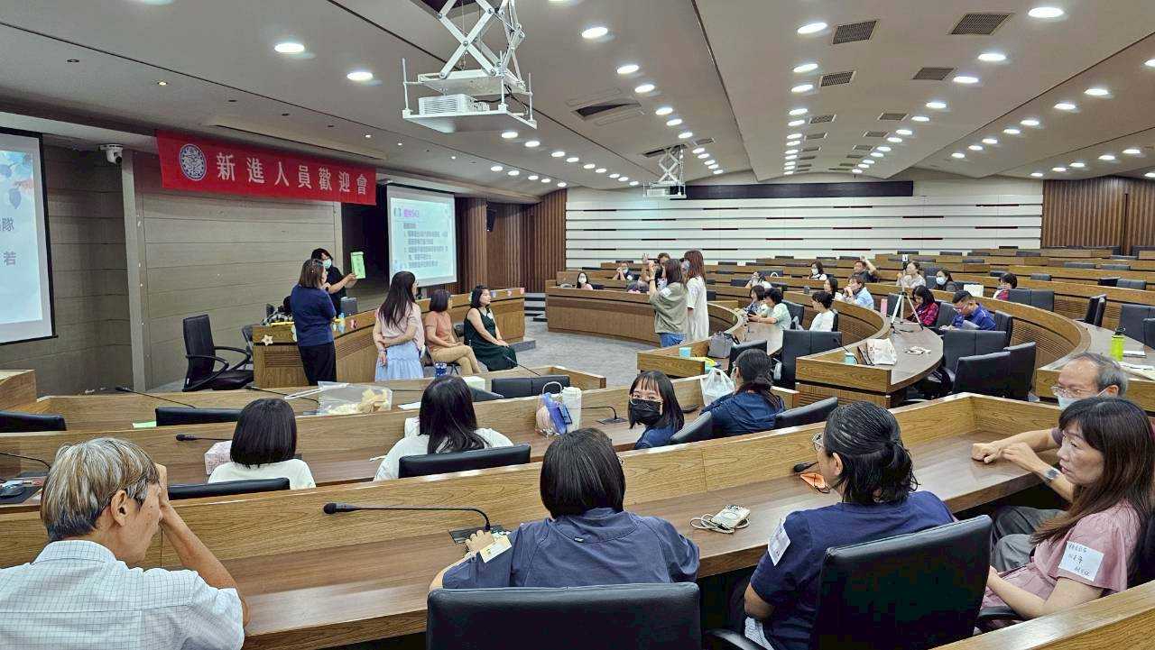 114學年度新進人員歡迎餐會(114年09月03日)4(另開新視窗)